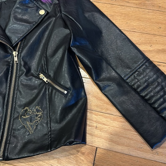 Girls Disney’s Descendant’s Moto jacket with detachable faux fur collar - Picture 6 of 7